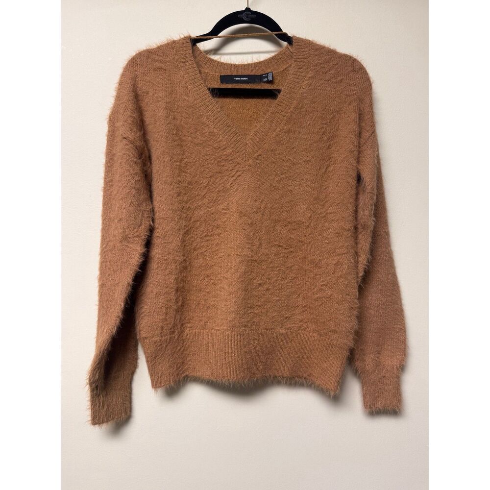 VERO MODA Camel Eyelash Knit V-Neck Sweater, Sz S